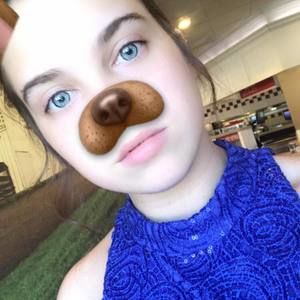 Meet your Posher, Kayla